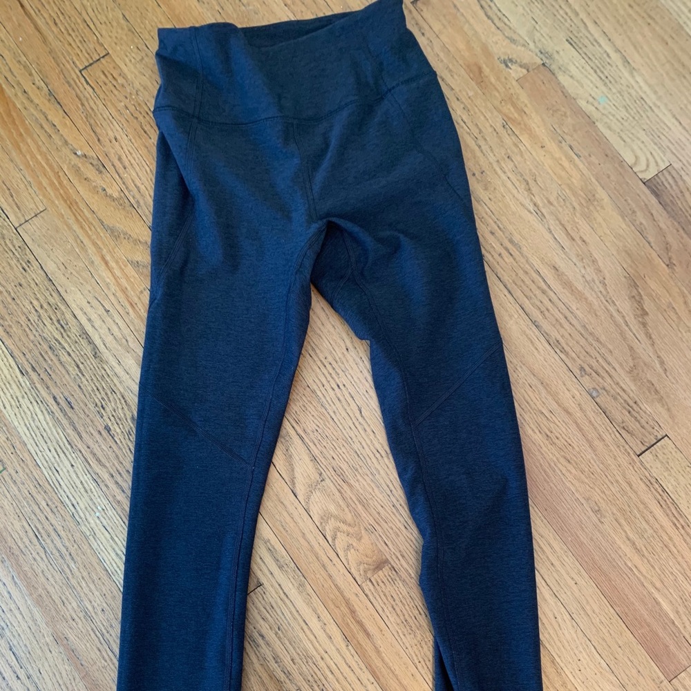 Outdoor Voices XS leggings